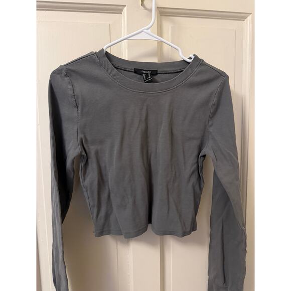 Forever 21 Dark Gray Crop Top – Size XL - Picture 3 of 3